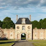 Le Domaine De - Pierres D'histoire *
