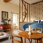 Le Domaine De - Pierres D'histoire Apartament *