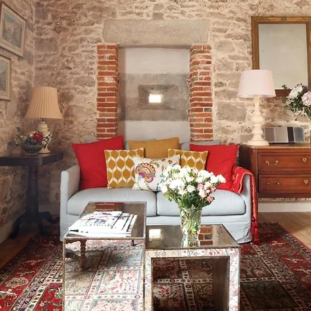 Le Domaine De - Pierres D'histoire *