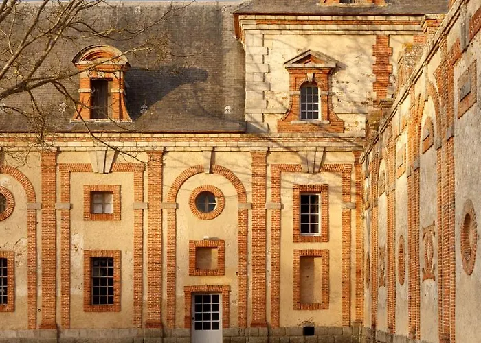 Le Domaine De - Pierres D'histoire * Fleury-en-Biere